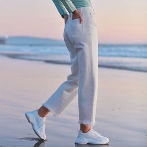 ❌SOLD❌NWT Erin Raw Edge Straight Leg Jean Denim Pant